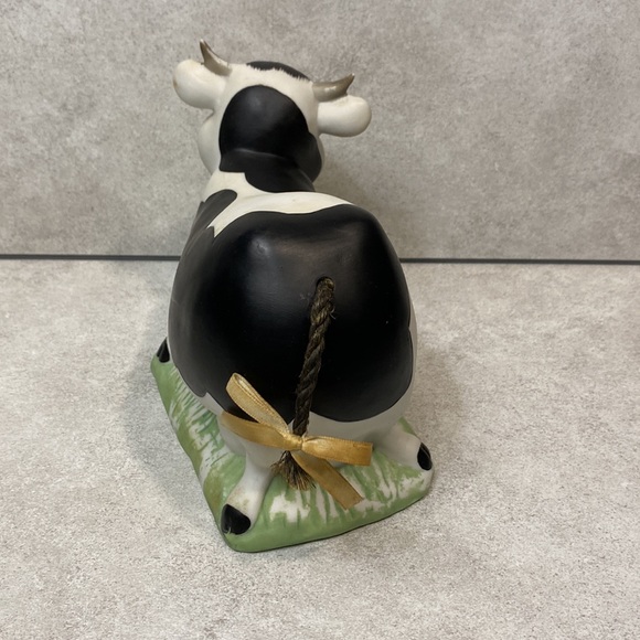 Vintage Ceramic Cow - Picture 3 of 9